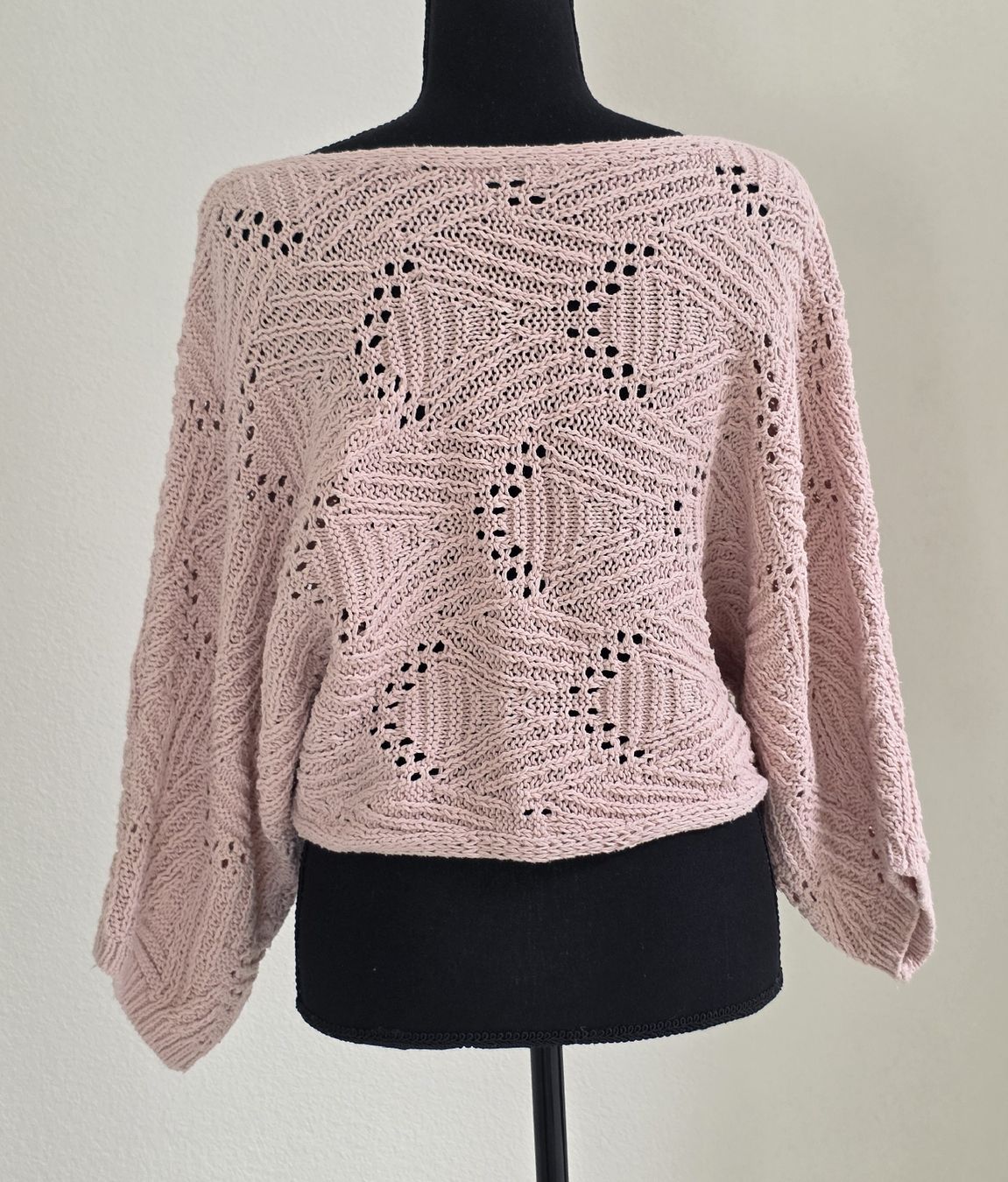 Stradivarius Maglioni & Felpe: Stradivarius Pullover Rosa  Häkeloptik leicht transparent  – Usato da Rheinsulz venduto da Gilea 3