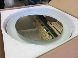 Wand- Deckenleucht mit indirekter Beleuc