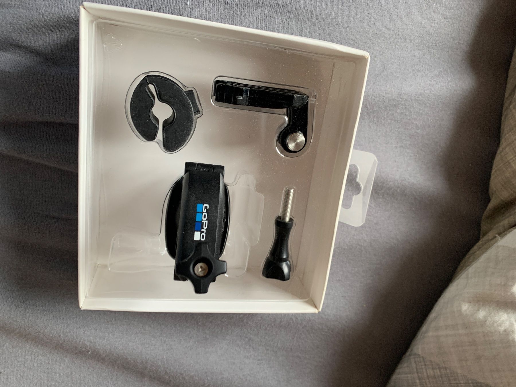 Gopro Treppiedi & Teste: Support à tube  pour gopro – Nuovo (secondo la descrizione) da Renan BE venduto da nil_fz9w 2