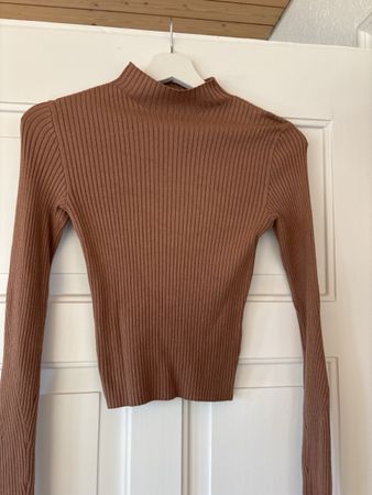 Bershka Rippstrick Pullover braun Grösse S