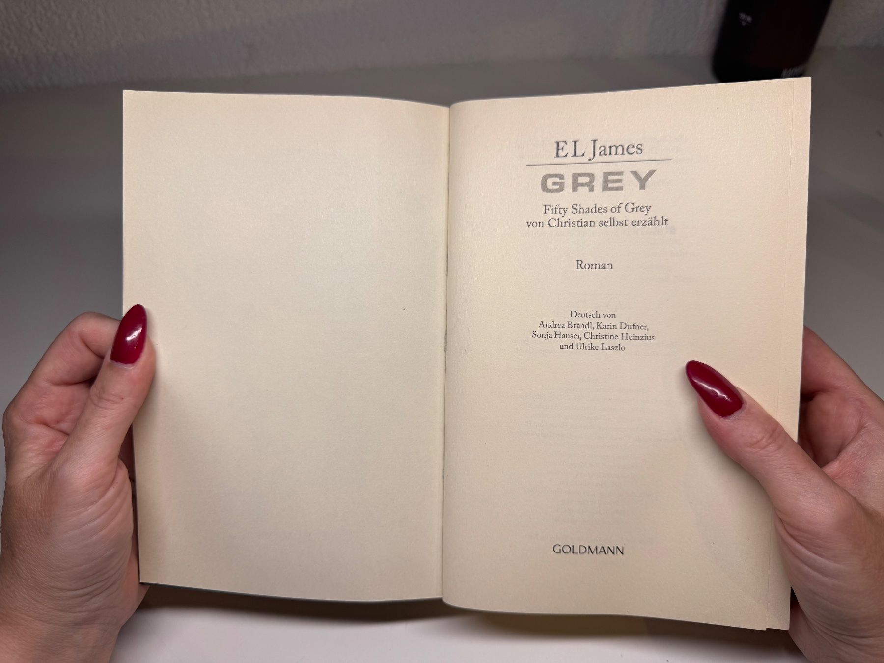 Libri: ROMAN: E.L.James, Grey – Usato da Grosswangen venduto da Deutsche_Romane 2
