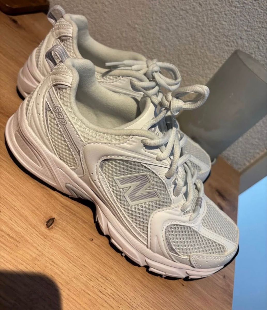 Scarpe da uomo: New Balance U530 – Nuovo (secondo la descrizione) da Winterthur venduto da Nena222