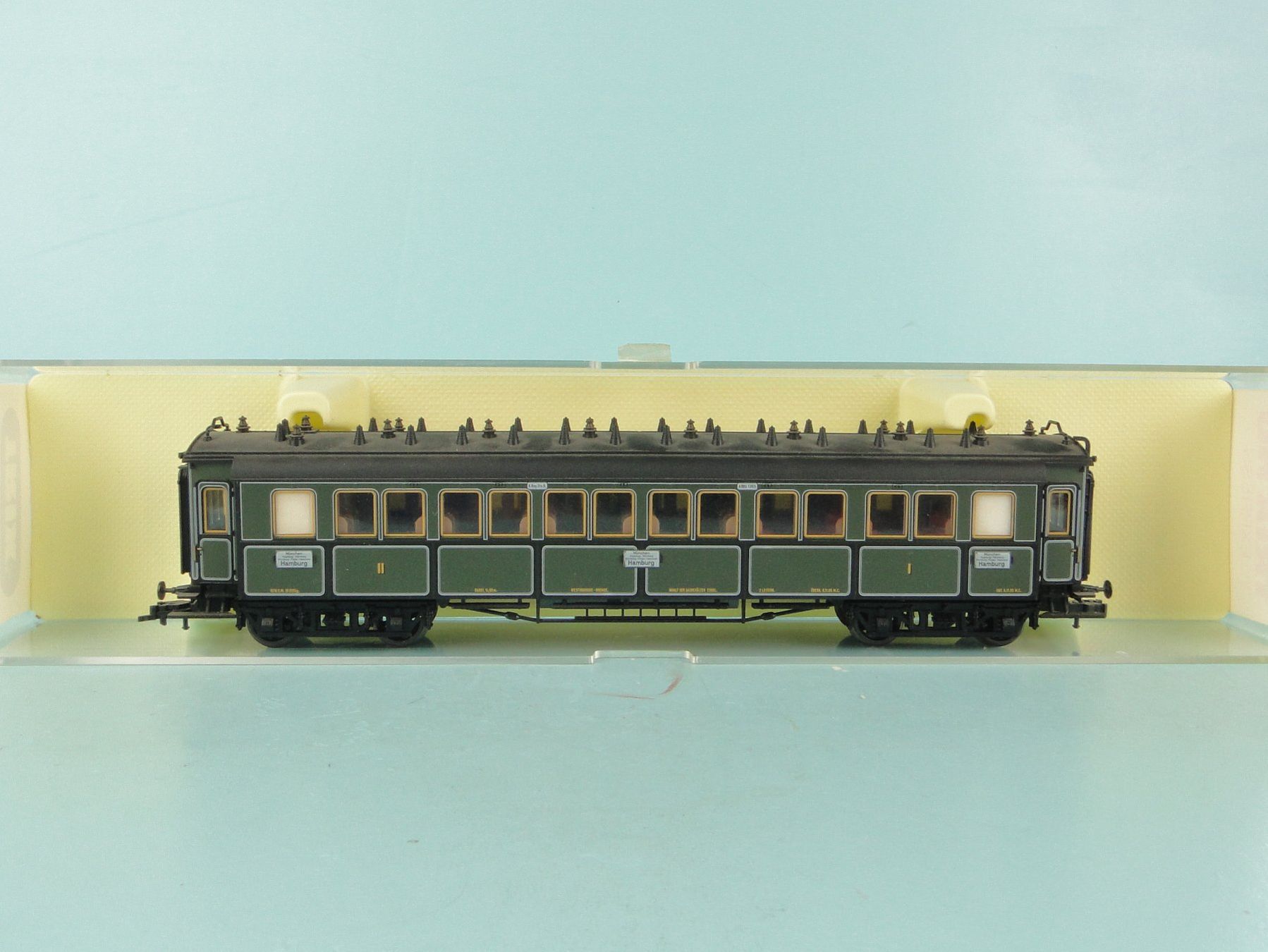 Trix Modellini di ferrovie: TRIX 33362 1/2 Klasse Wagen – Usato da Bülach venduto da cann11 1