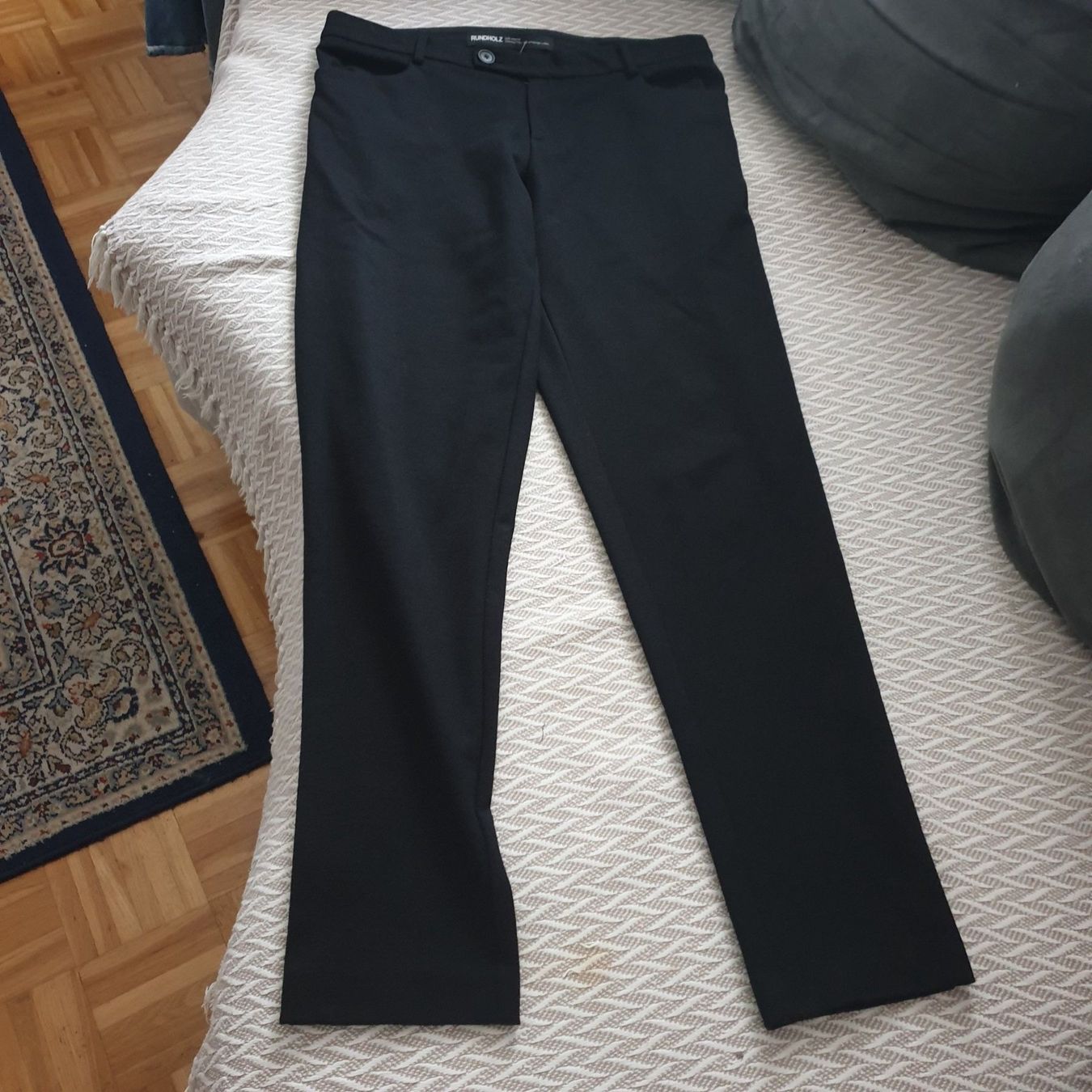 Rundholz Pantalons: Rundholz schöne Hose Gr. M – Neuf (Voir description) à Frenkendorf par Moon111