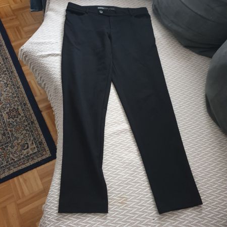 Rundholz schöne Hose Gr. M