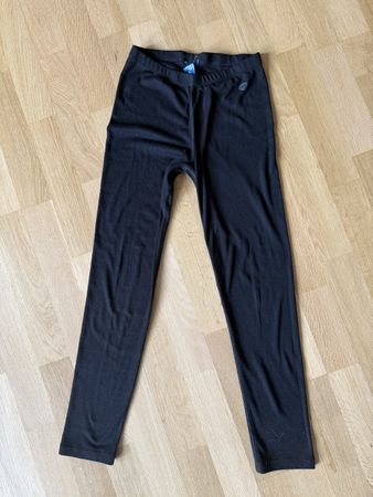 Thermo Hose und Top 152
