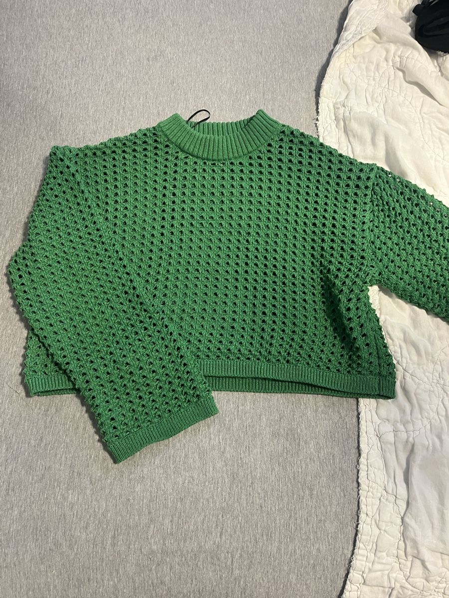 H&M Maglioni & Felpe: Frühlings-Trend: Grüner H&M Strickpullover, Groesse M – Usato da Jona venduto da linda8301