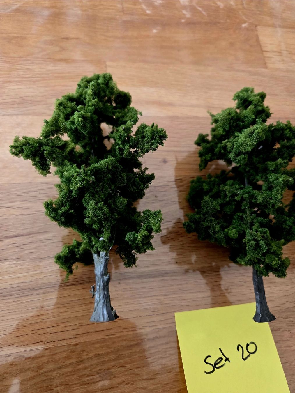 Heki Modelleisenbahnen: Heki Bäume H0  – Neu (gemäss Beschreibung) aus Frutigen von cmas11 2
