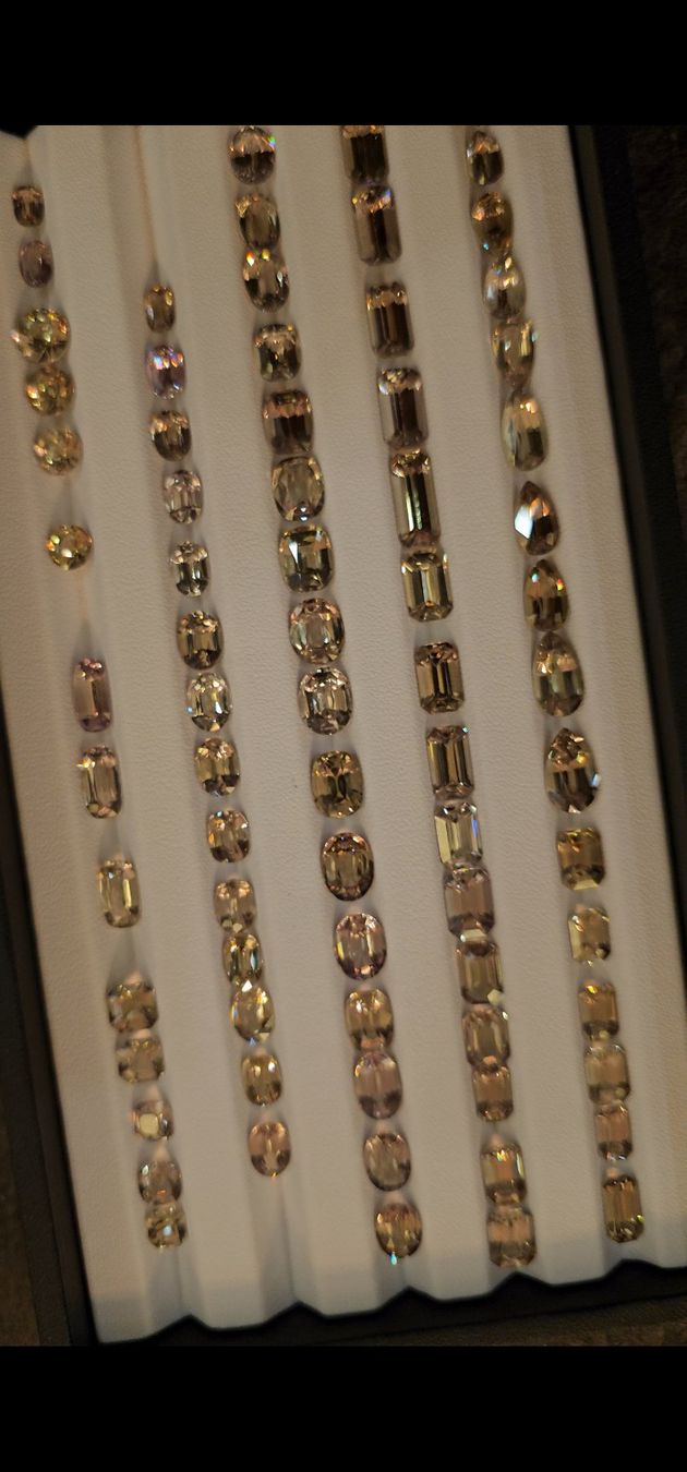Pietre preziose: Csarite,Diaspore lot Natürlicher – Nuovo e nell'imballaggio originale da Wolhusen venduto da toni079 2