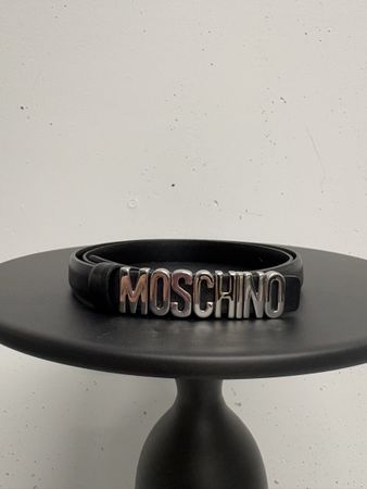 Moschino Ledergürtel Gr. 80 Gürtel fein silber