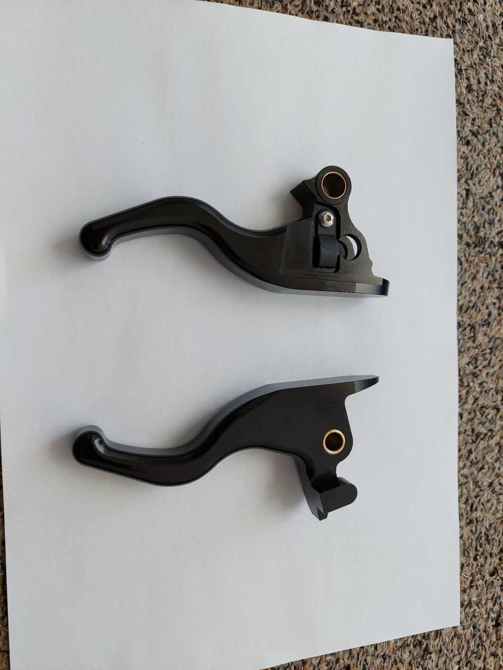Tutti i ricambio per moto: Harley Davidson Brems-& Kupplungshebel GRATIS VERSAND! – Usato da Kerzers venduto da andy1050 1
