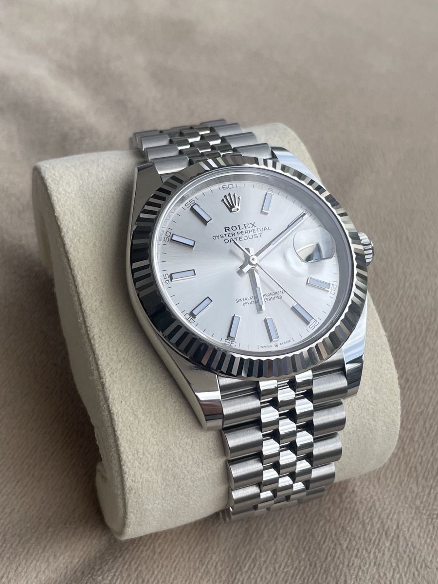 Rolex Orologi: Rolex datejust 41 silver dial jubilee flutted bezel – Nuovo e nell'imballaggio originale da Zürich venduto da yux_zt7p 4