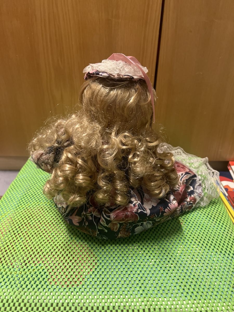 Poupées: Porzelan Puppe – D'occasion à S.Bernardino par BarettaA 1