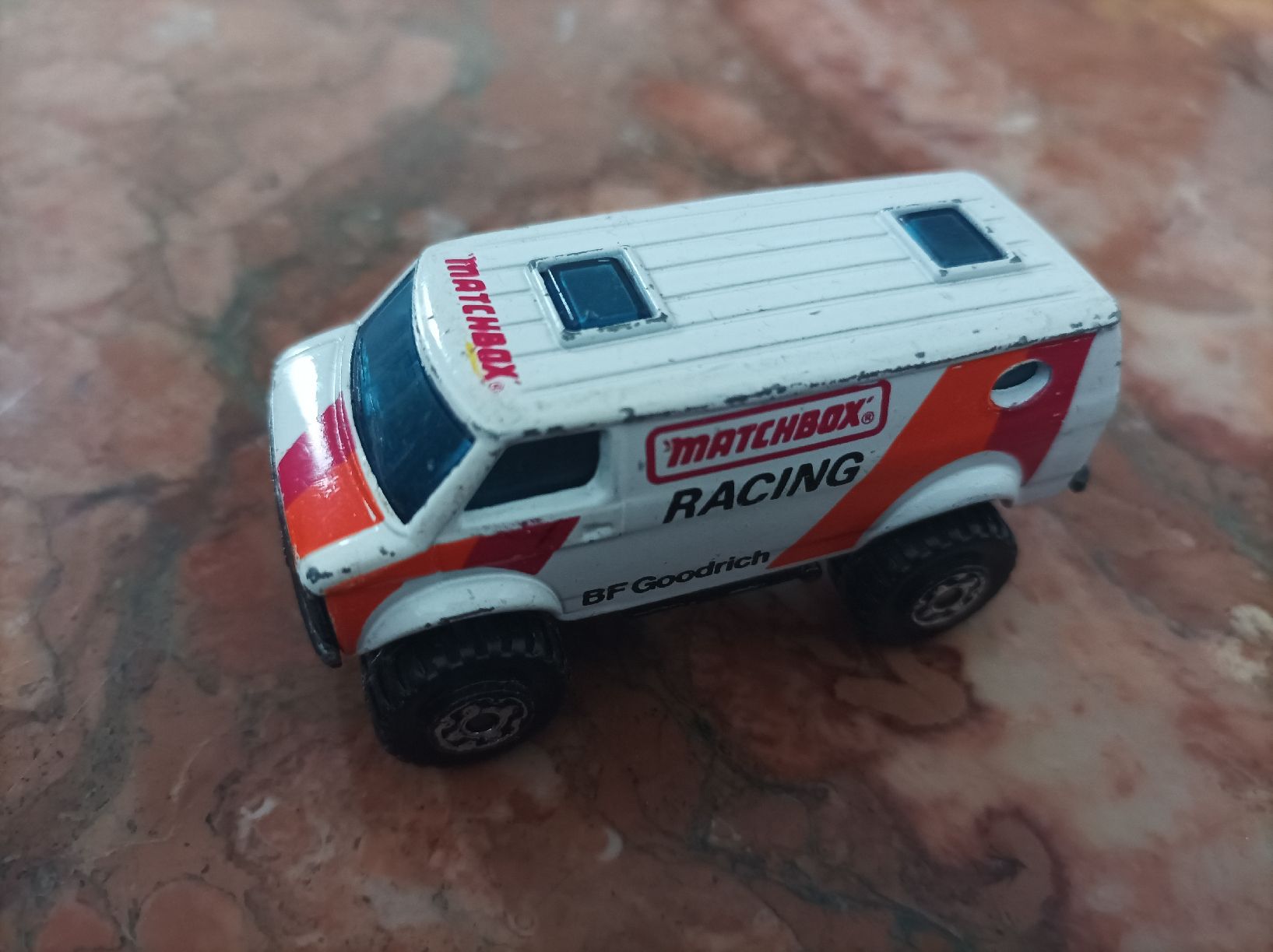 Matchbox Modellini d'auto: Matchbox / Majorette coole Minivan – Usato da Liebefeld venduto da PoloLePoulpe 1