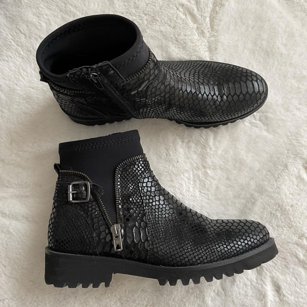 Damenschuhe: Bottines noires – Gebraucht aus Concise von Lae99