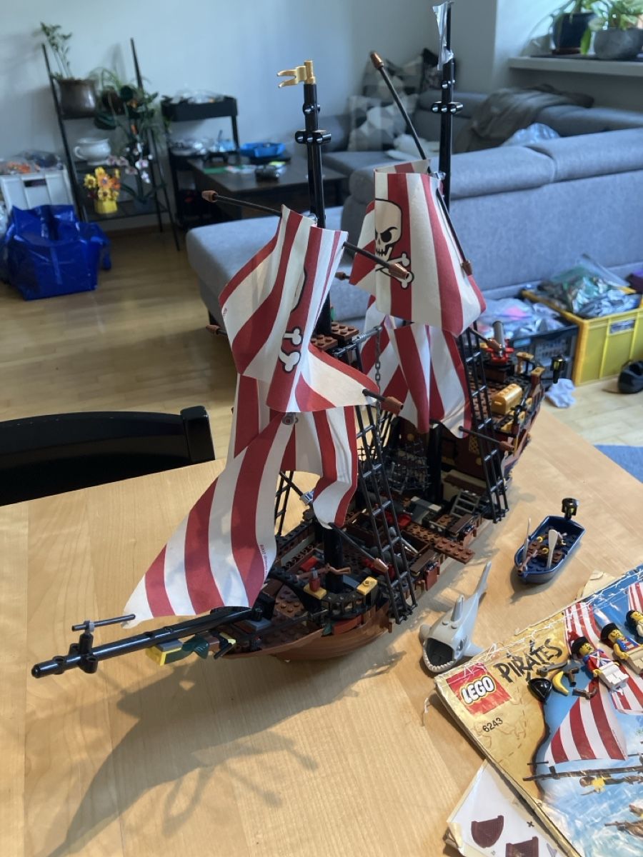 Lego Baukästen: Lego 6243 Brickbeard‘s Bounty – Gebraucht aus Glarus von Jhuber78 1