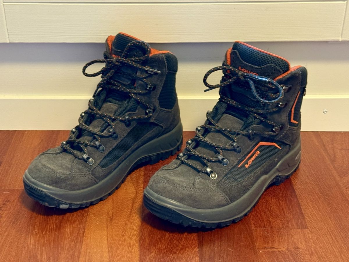 Lowa Scarpe da uomo: Hiking boots – Usato da Rüschlikon venduto da sar_z5vb 1