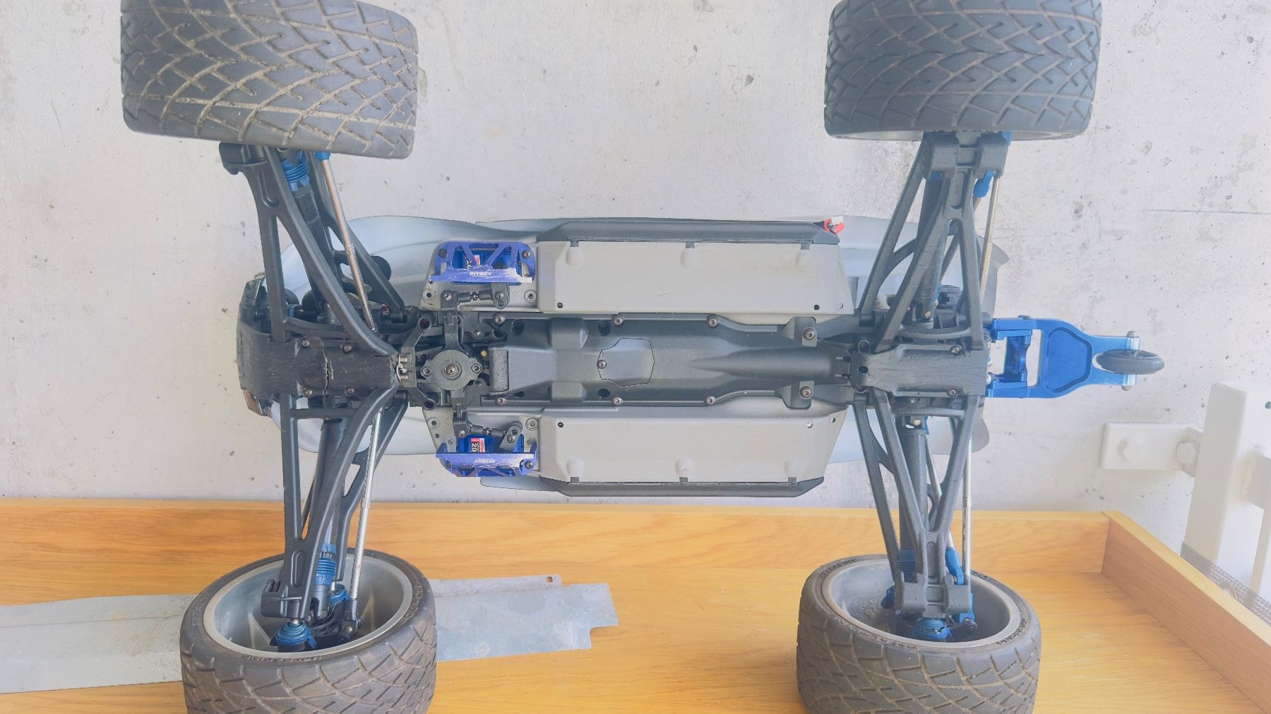 Traxxas RC Kits de montage: Traxxas 1/7 Moster 62 cm 80 km – Défectueux à Nebikon par sal_pvk8 9