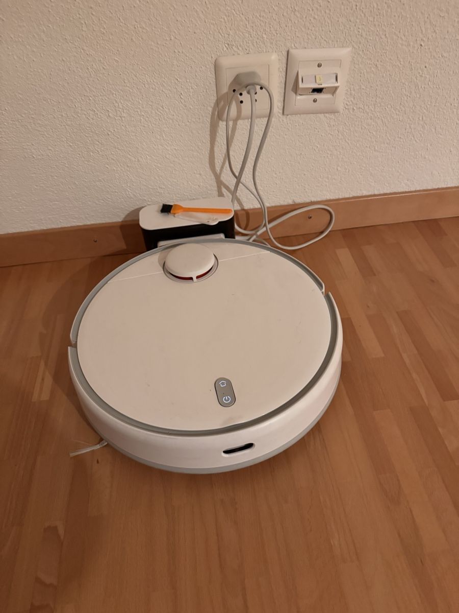 Xiaomi Staubsauger & Zubehör: Xiaomi vacuum cleaner  – Gebraucht aus Zürich von kat_gdr7