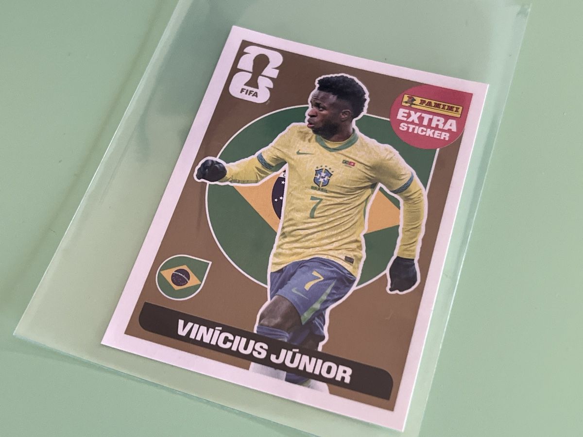Panini Carte collezionabili: Carte Panini Vinicius Junior Extra Sticker GOLD NEUF – Nuovo (secondo la descrizione) da Alle venduto da satellite-1608 1