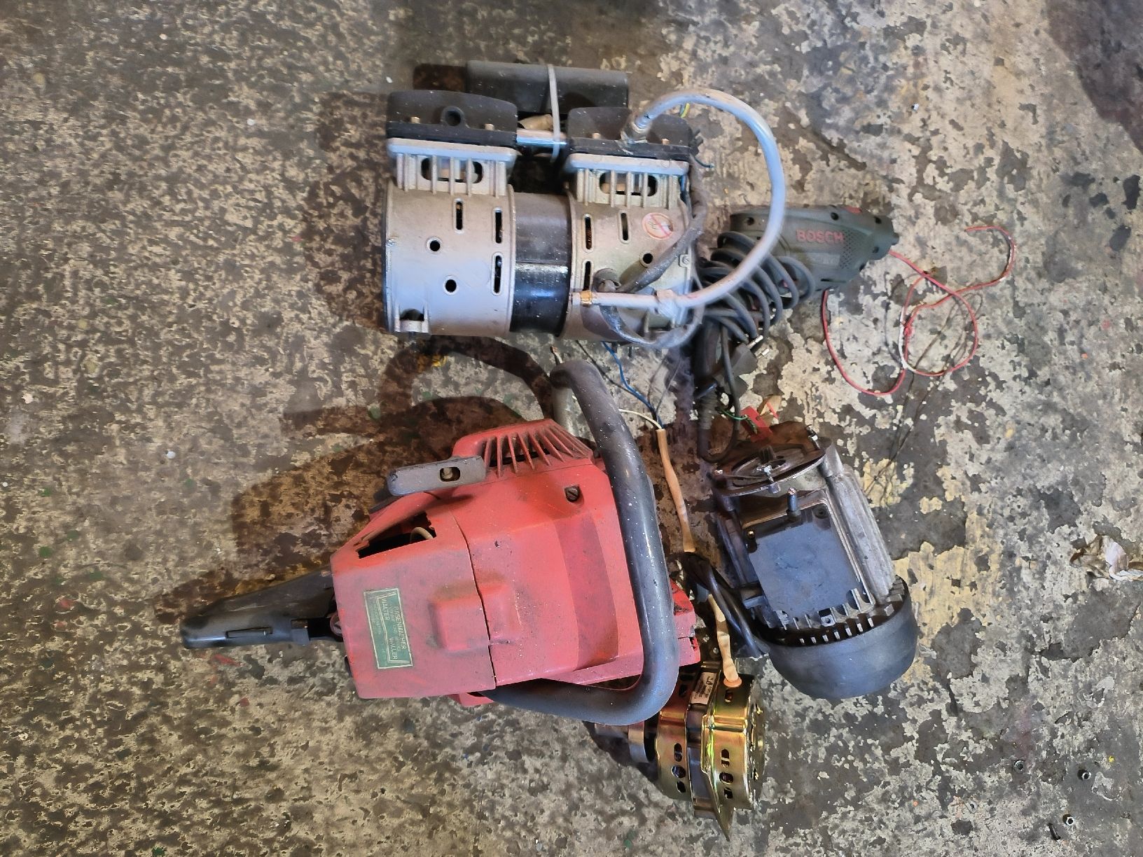 Motori: Div.Motoren.Elektro-Benzin – Difettoso da Fulenbach venduto da Elektronik