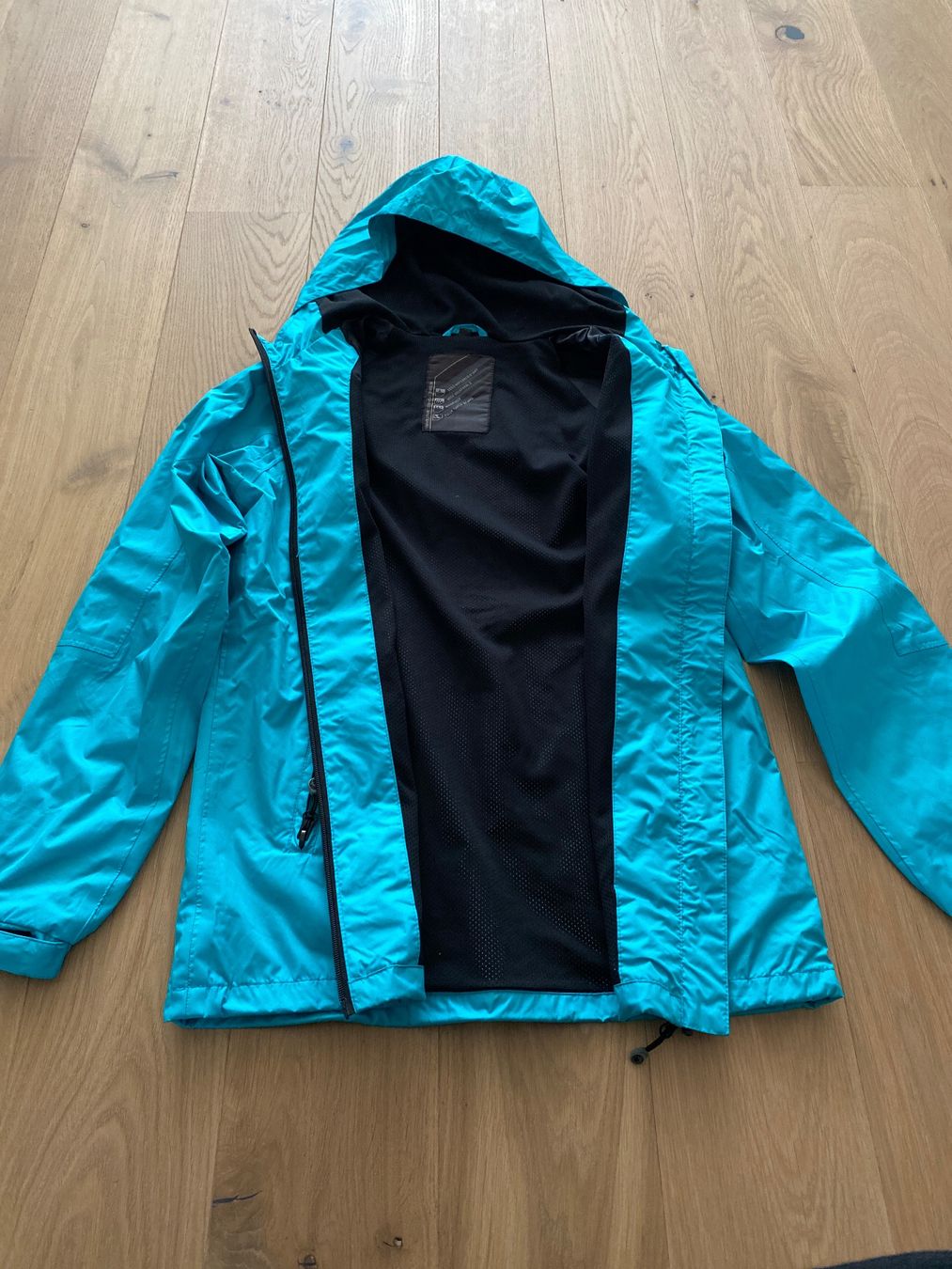 Trevolution Giacche & Cappotti: Regenjacke Grösse 152 türkis – Usato da Bolligen venduto da Noeggeli10 2