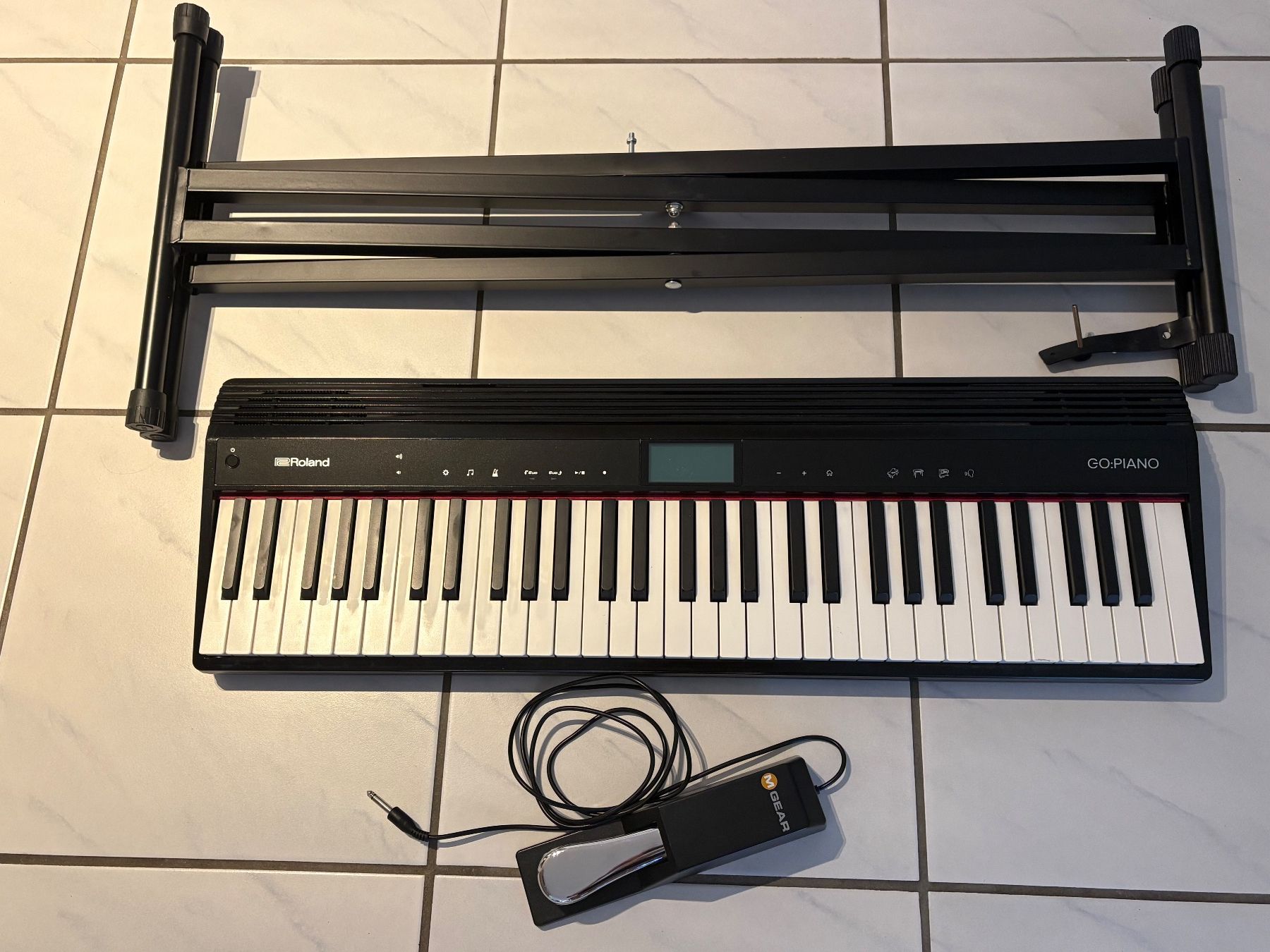 Roland Strumenti musicali: GO-PIANO / Digital Piano set – Nuovo (secondo la descrizione) da Urtenen-Schönbühl venduto da Kira_Dn 4