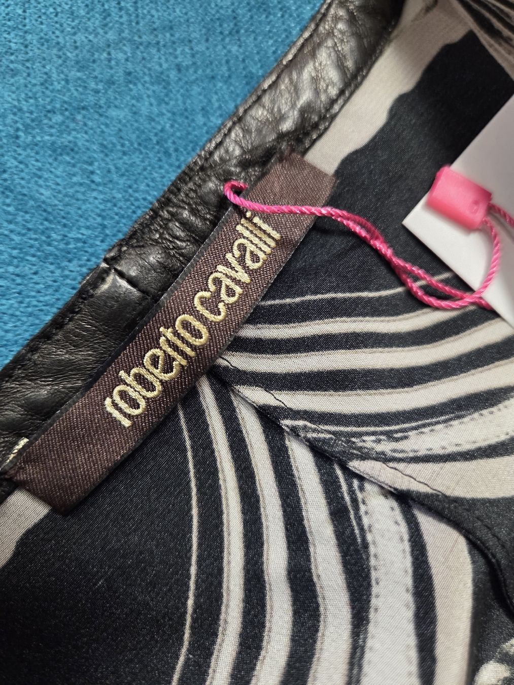Roberto Cavalli Vestiti: Roberto Cavalli Seiden Kleid – Usato da Zürich venduto da finesse.shop 7
