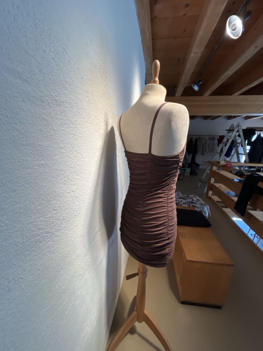 H&M Kleider: Kurzes Kleidchen. DEVIDED H&M, Gr. S – Gebraucht aus Röschenz von Annakournikova 1