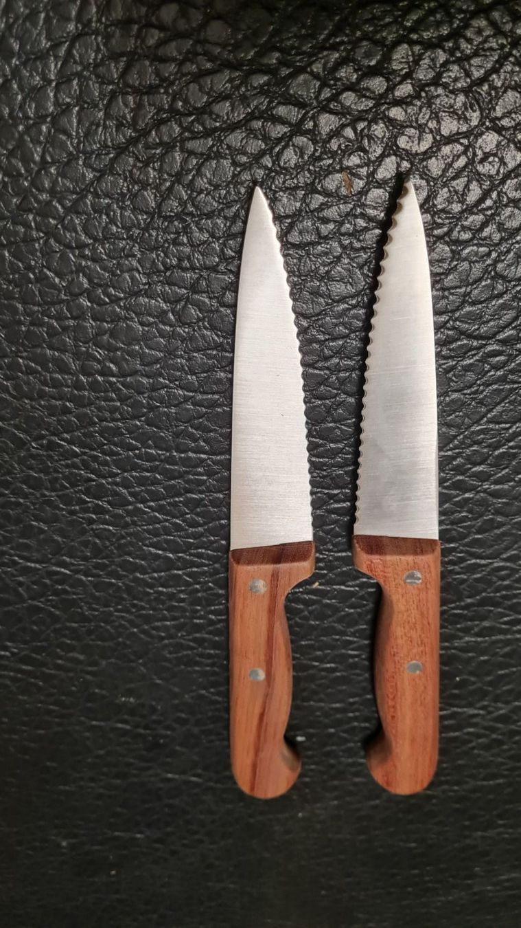 Coltelli da cucina: Steakmesser mit Wellenschliff – Nuovo (secondo la descrizione) da Haldenstein venduto da Gigathlon4 1
