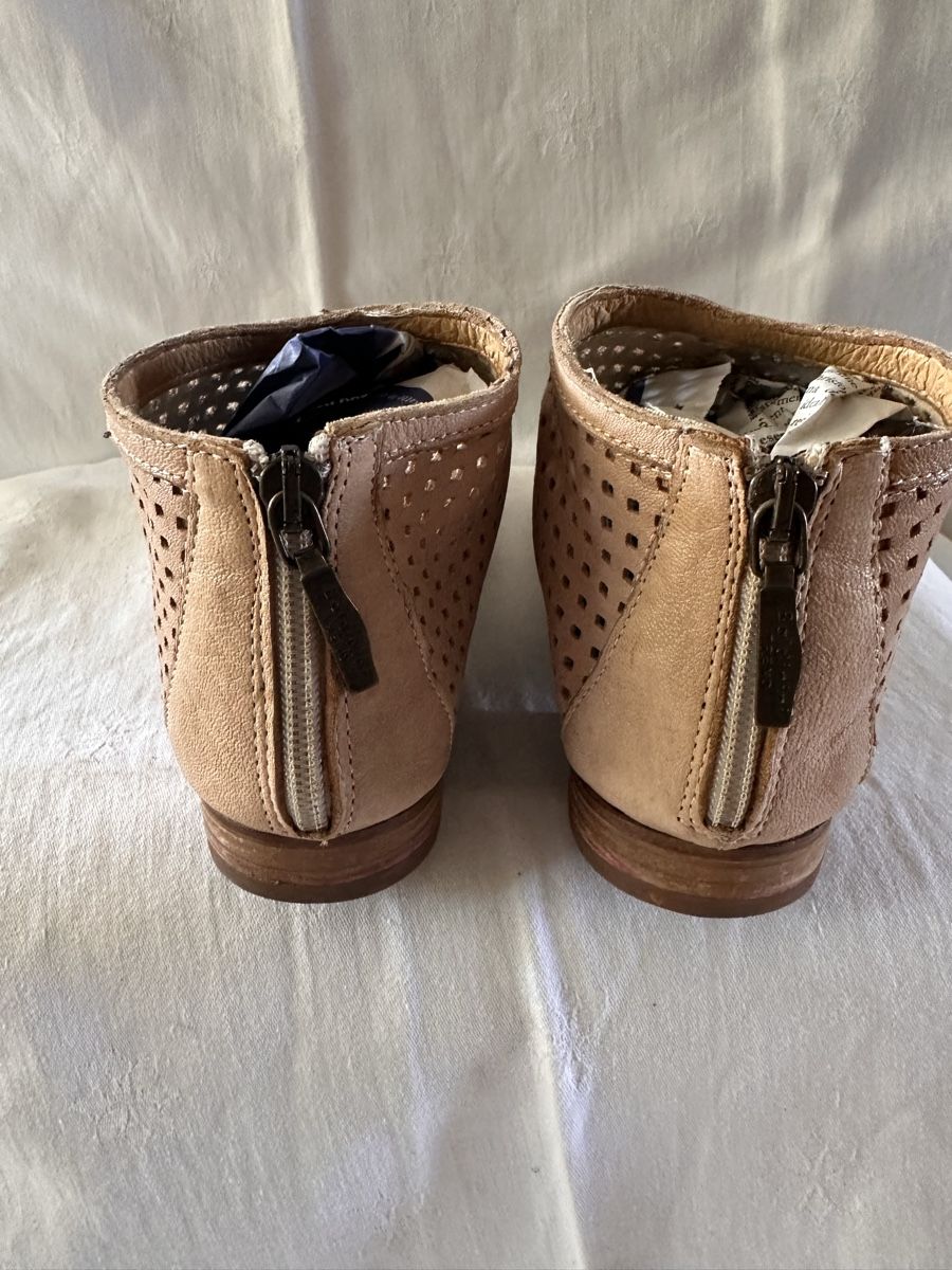 Baldinini Damenschuhe: Baldinini Ledersandalen Nr 38 – Gebraucht aus Stabio von MAARINAA 2
