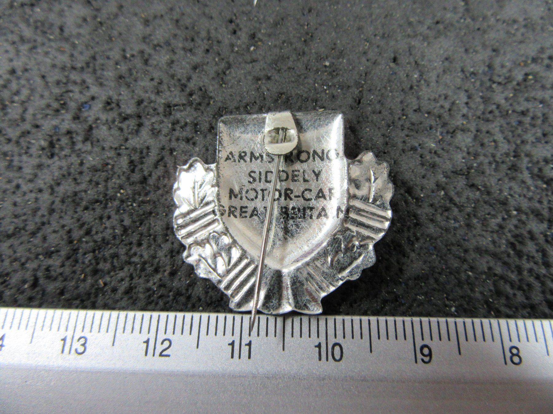 Placchette & Badge: ARMSTRONG SIDDELEY AUTO LOGO UR-ALT ANSTECKNADEL OLDTIMER – Usato da Ettingen venduto da Hausi4711 1