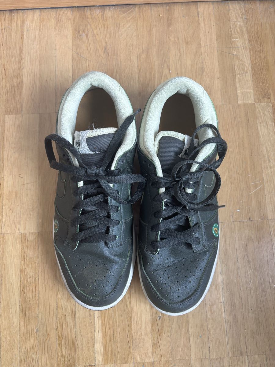 Nike Scarpe da uomo: Nike Turnschuhe in Grösse 40.5 – Usato da Winterthur venduto da goodwood68 2