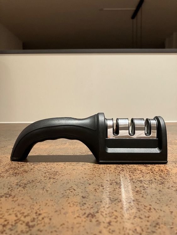 IKEA Aspect Messerschärfer – Schwarz, 15,9 X 5,7 X 5,7 Cm, Für Alle Messertypen