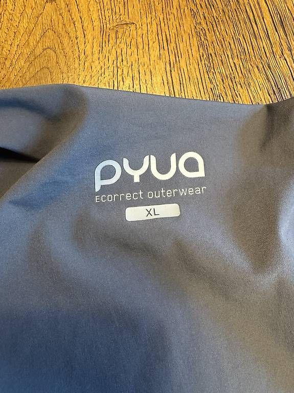 Hosen: Pyua Skihose – Gebraucht aus Uster von milla80 2