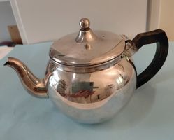 antike, versilberte Tee- oder Kaffee- Kanne