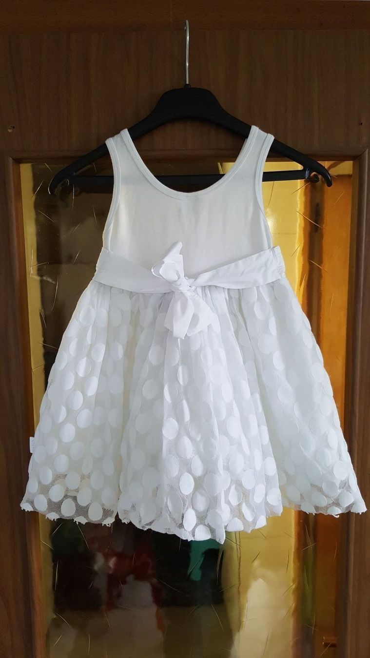 Jottum Vestiti & Gonne: Festkleid von Jottum Gr. 116 – Usato da Widnau venduto da KleineHonigblume 1