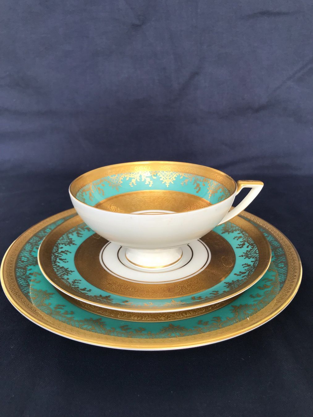 Tazze: Set Tasse et assiettes/ Set: Tasse und Teller – Nuovo (secondo la descrizione) da Fribourg venduto da SD1910 4