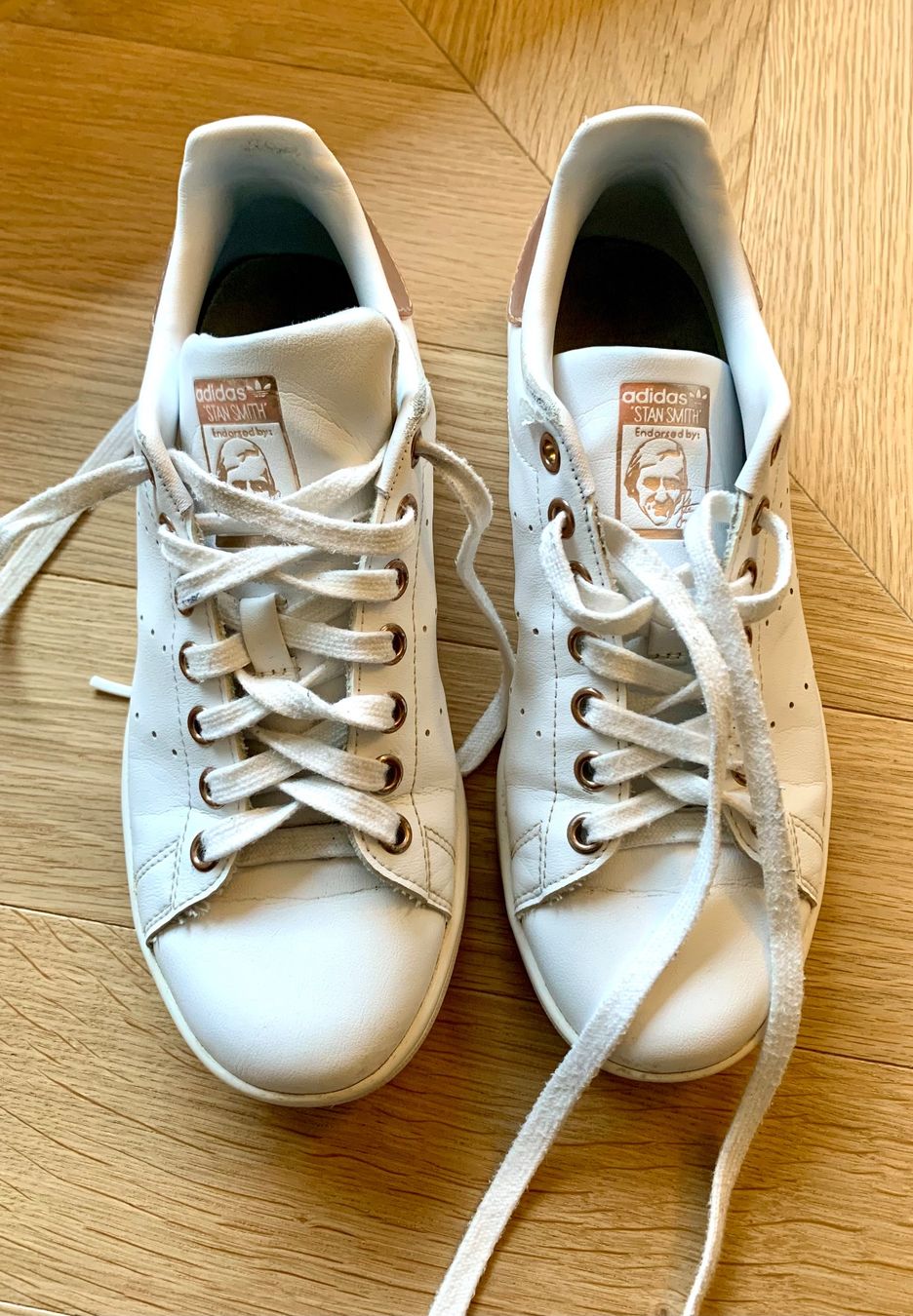 Adidas Scarpe da donna: Adidas Sneakers size 38 – Usato da Zürich venduto da Angela_Fashion_Lover
