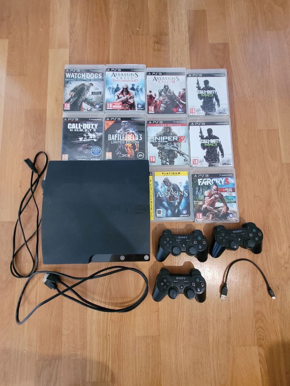 Sony Console: PS3 Slim + 3 manettes + jeux – Usato da Thônex venduto da Jankhee