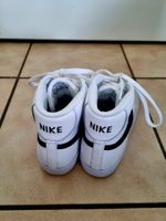 Echt Leder Nike Sneaker Schuhe 37 38 1x getragen