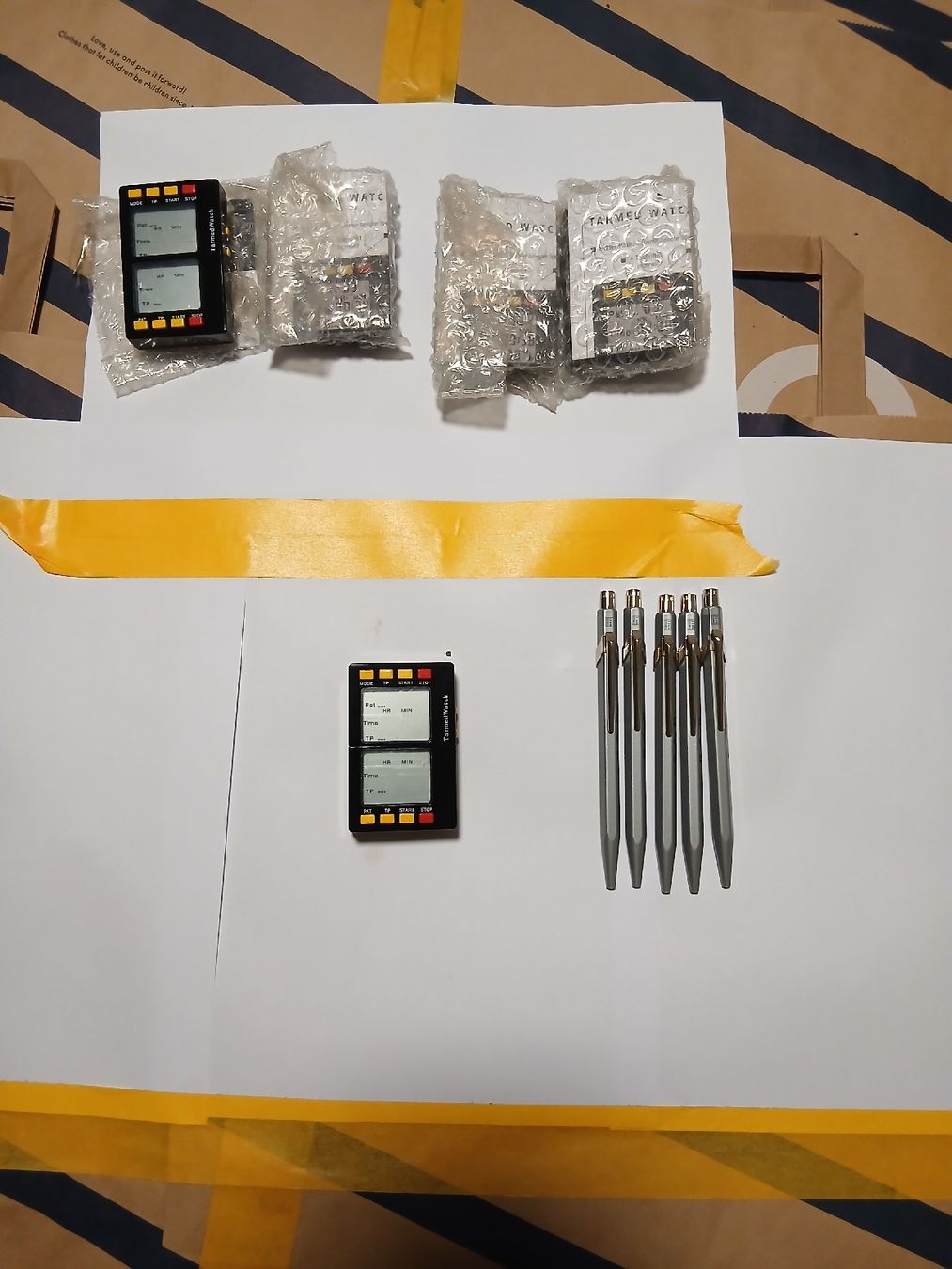 Orologi: Stoppuhren und 5 Kugelschreiber – Usato da Emmenbrücke venduto da corinne041