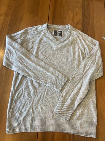 Grauer L.O.G.G. Pullover, Grösse L