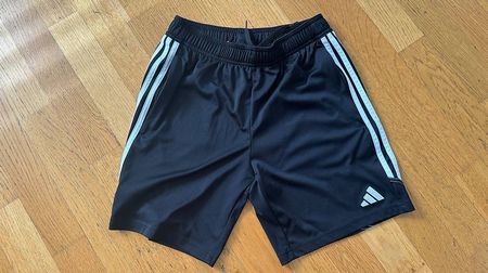 Adidas Sportshorts schwarz, Gr. 176 (15-16 J.)