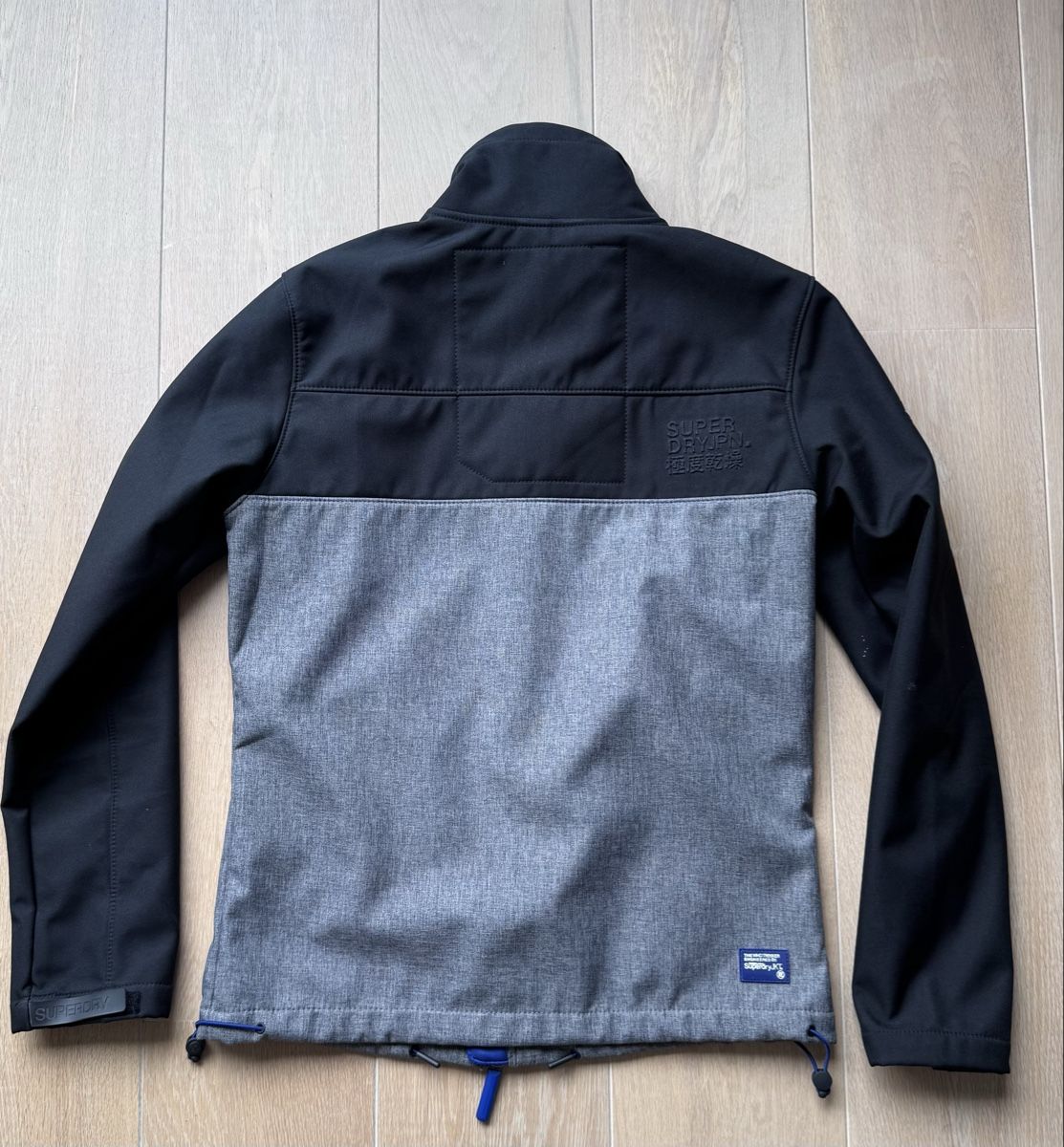 Superdry Giacche: Superdry Übergangsjacke Grösse M – Nuovo (secondo la descrizione) da Kollbrunn venduto da Frma18 5