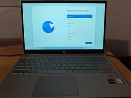 HP Pavilion laptop 15-eg0794nz i7 Touchscreen