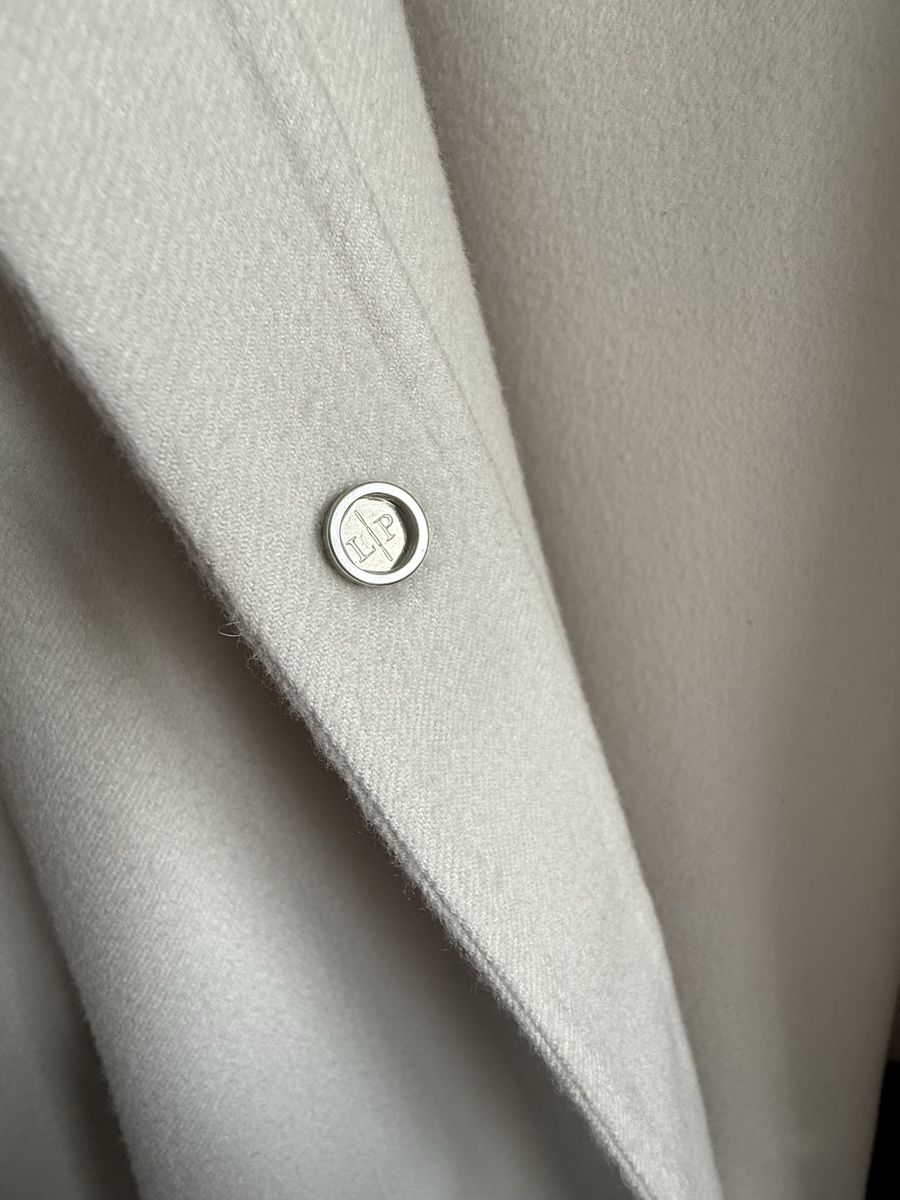Loro Piana Autres vêtements femmes: Loro Piana Cape – Neuf (Voir description) à Endingen par VanBerkel 2