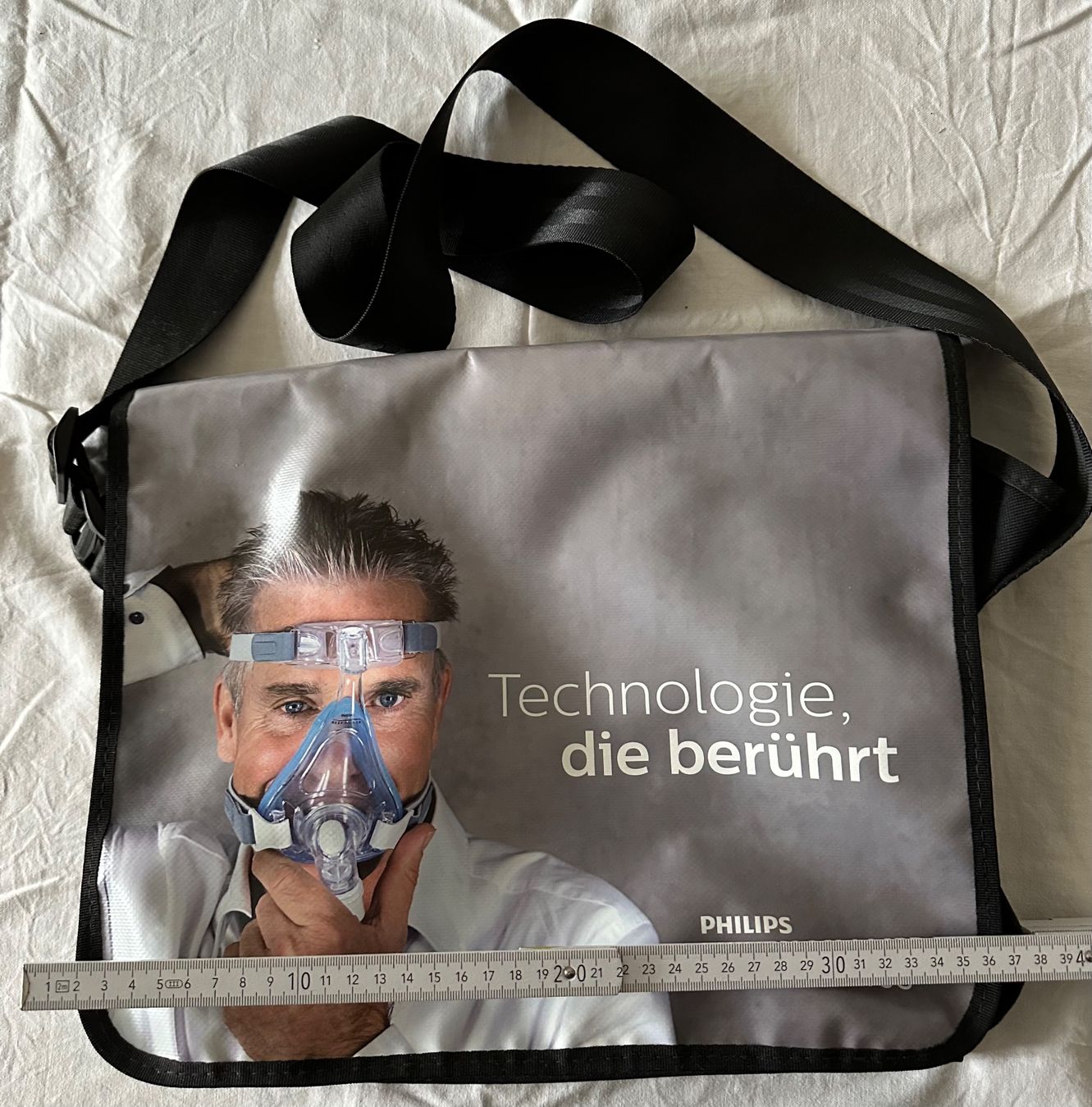Borse: Umhängetasche von Kongress 1v2 – Usato da Winterthur venduto da jud_xfw6 1