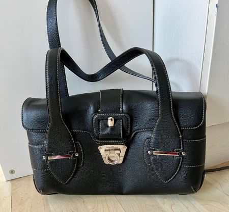 👜 Salvatore Ferragamo Leder-Handtasche klassisch elegant