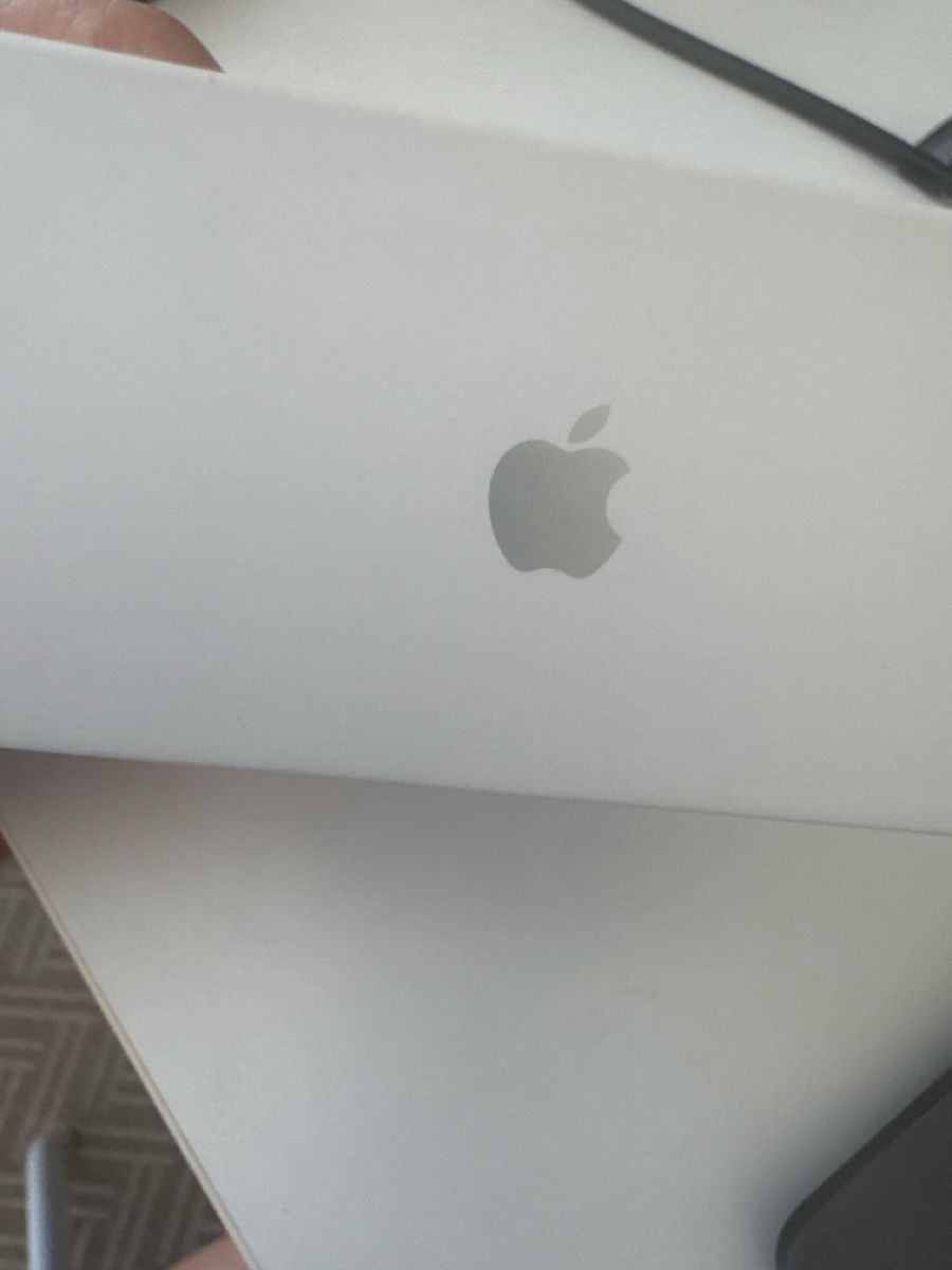 Apple Casques audio: AirPod Pro 2nd génération with MacSafe Charging Case USB-C – Neuf avec emballage d'origine à Zürich par SwissTech37 3